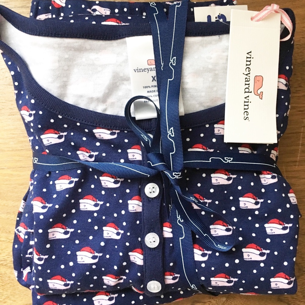 Vineyard Vines Christmas Pajama Set